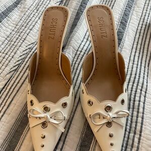Schutz White Leather Women's Mules